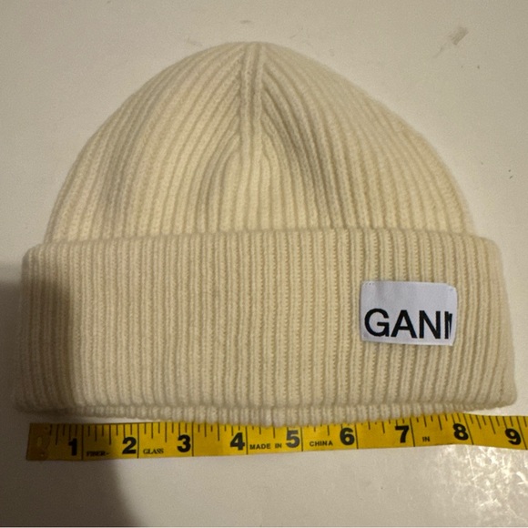 Ganni Fitted Wool Rib Knit Beanie In Egret NWT - Picture 4 of 9